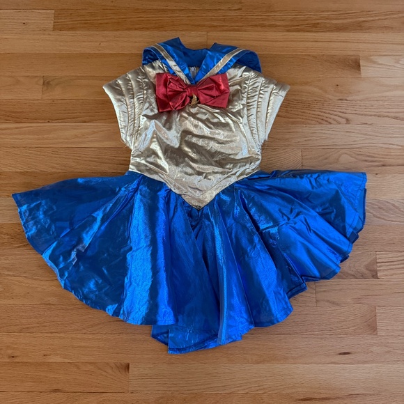 Sailor Moon Costume Handmade Girls Age 8-12 Womens XXS - Picture 1 of 14